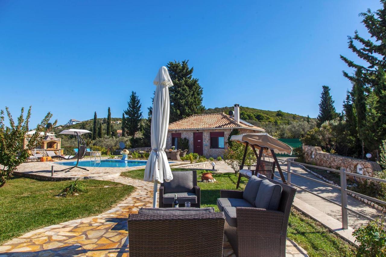Key Villas Tsoukaládhes Exteriér fotografie