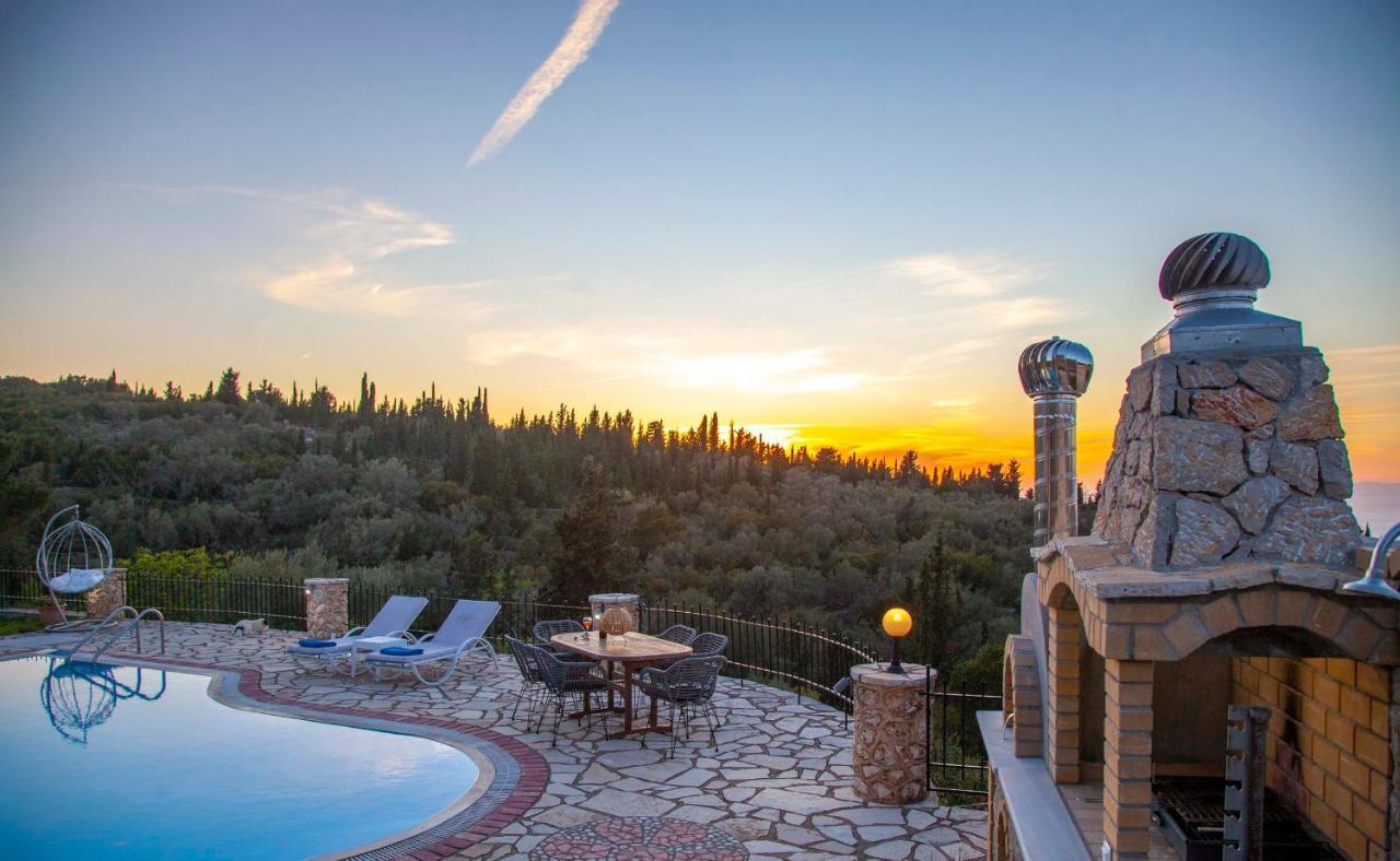 Key Villas Tsoukaládhes Exteriér fotografie