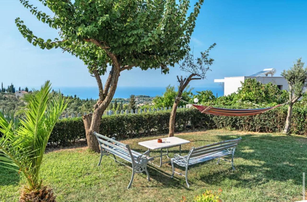 Key Villas Tsoukaládhes Exteriér fotografie